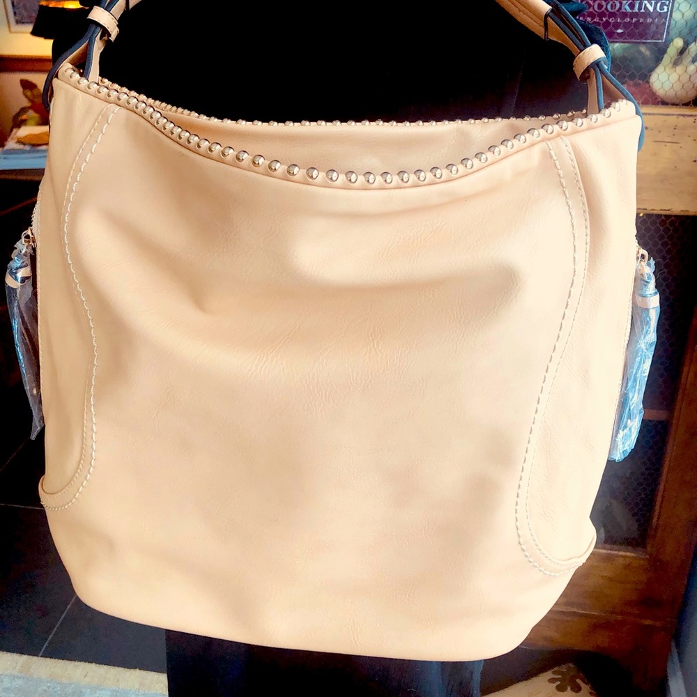 Caramelo Buttery Vegan Tote